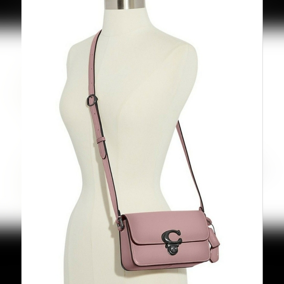 Coach Studio 19 - Picture 2 of 16